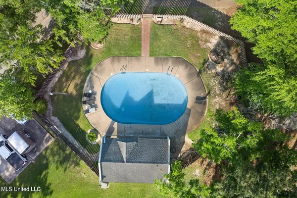 $175,000 | 8122 Fairway Villa Drive, Unit 22, Gautier, MS 39553