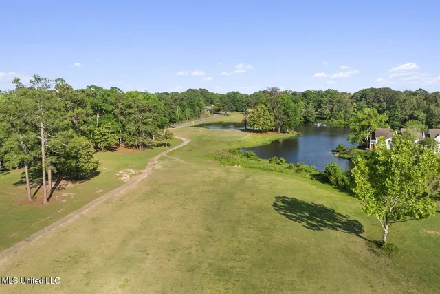 $180,000 | 8122 Fairway Villa Drive, Unit 22, Gautier, MS 39553