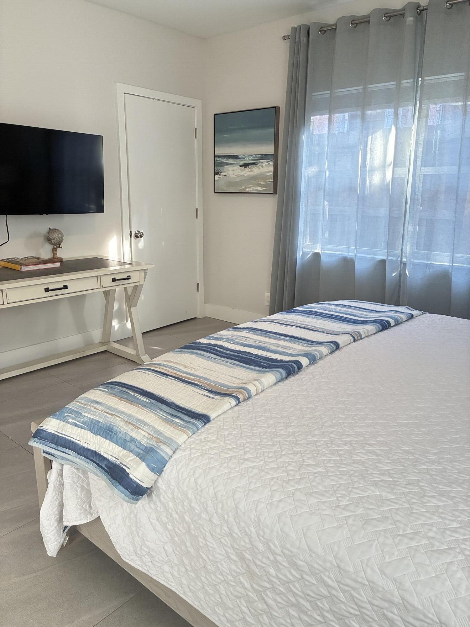 3410 Spring Street Pompano Beach, FL 33062 - Photo 8 of 9 IMG_0343