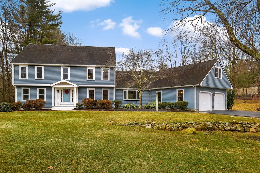 11 Bubbling Brook Road Walpole, MA 02081 - Photo 1 of 29 Gallery Image 1