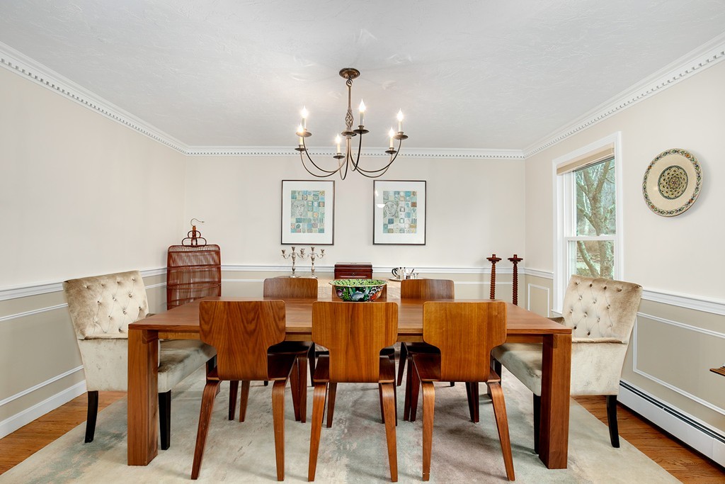 11 Bubbling Brook Road Walpole, MA 02081 - Photo 3 of 29 Gallery Image 3
