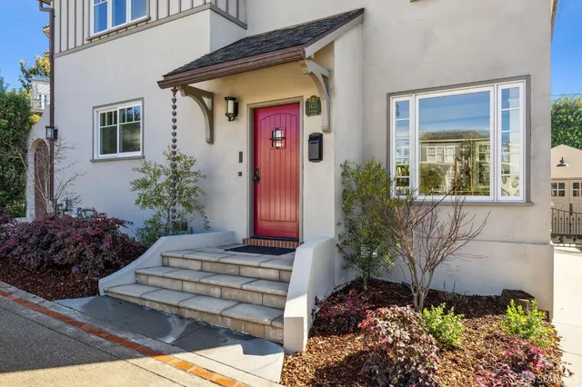 $2,595,000 | 1435 Portola Drive, San Francisco, CA 94127