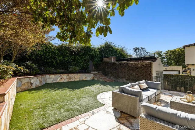$2,595,000 | 1435 Portola Drive, San Francisco, CA 94127