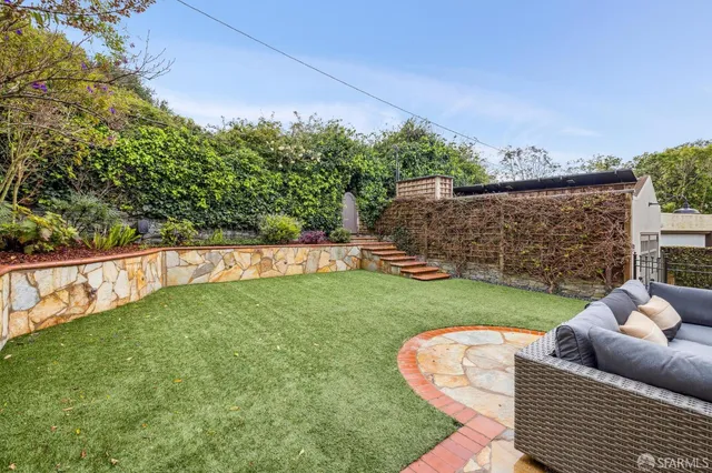 $2,595,000 | 1435 Portola Drive, San Francisco, CA 94127