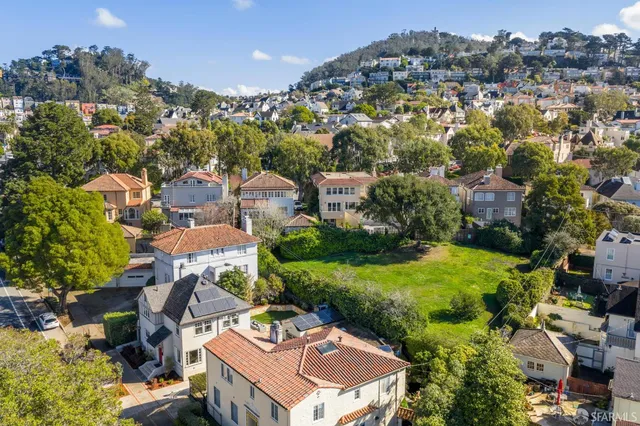 $2,595,000 | 1435 Portola Drive, San Francisco, CA 94127