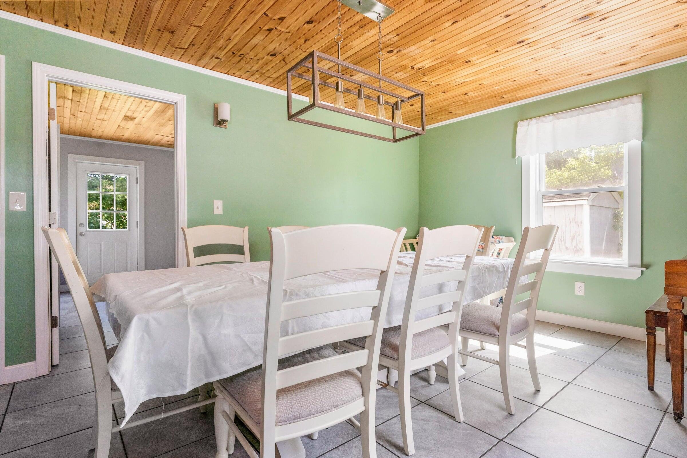 35 Mayflower Road Augusta, ME 04330 - Photo 18 of 55 20230623020402629892000000-o