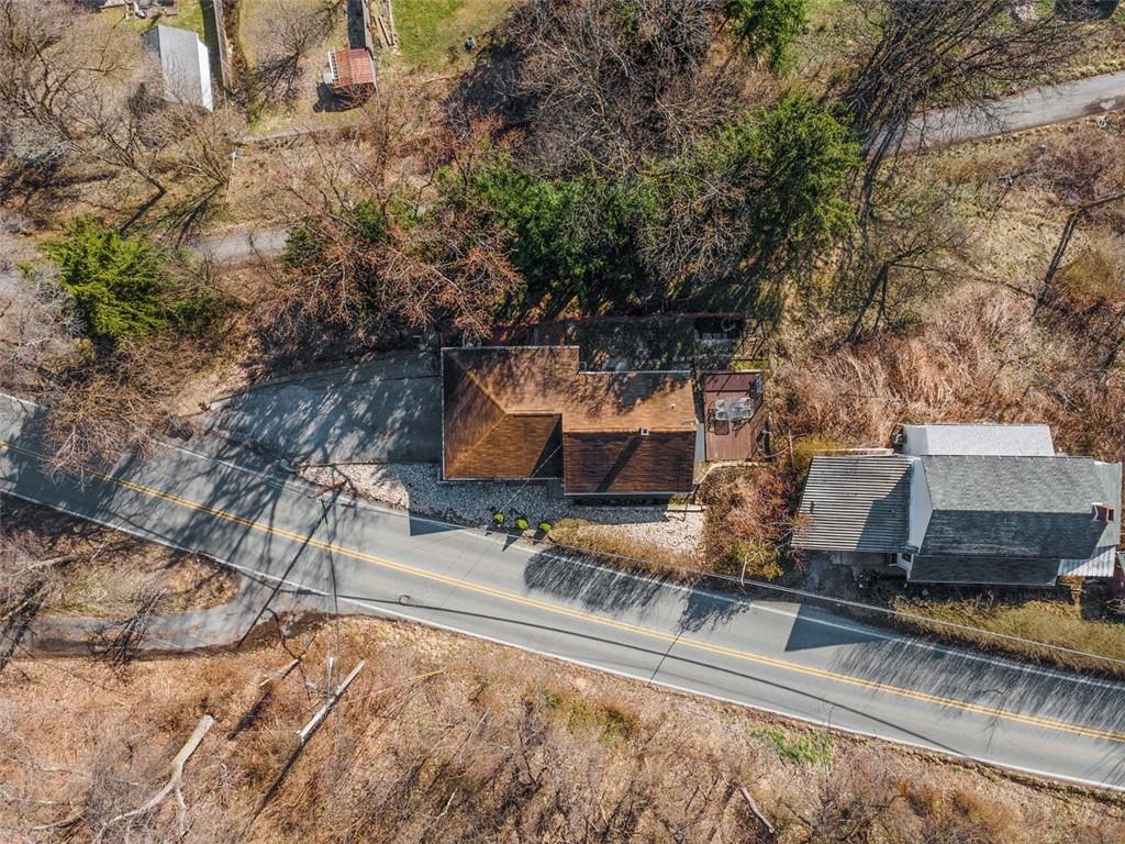 2219 Hill Road South Heights, PA 15081 - Photo 32 of 34 an aerial view of a house with a yard