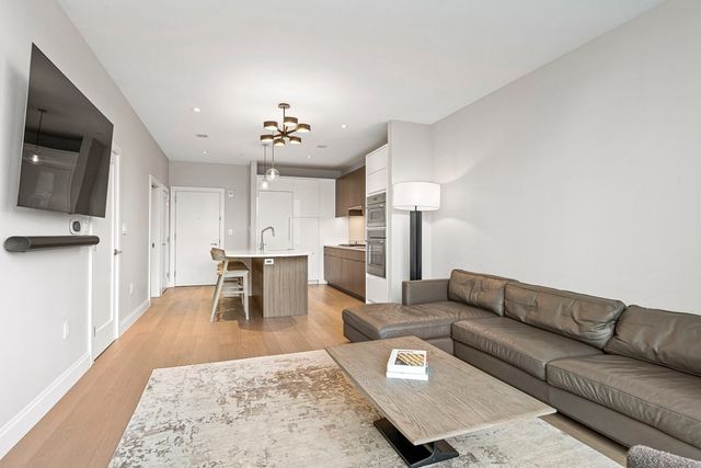 $1,060,000 | 100 Shawmut Avenue, Unit 308, Boston, MA 02118