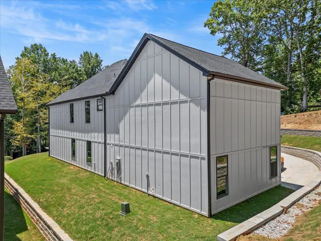 $569,000 | 25 Harbor Drive, Greenville, SC 29611