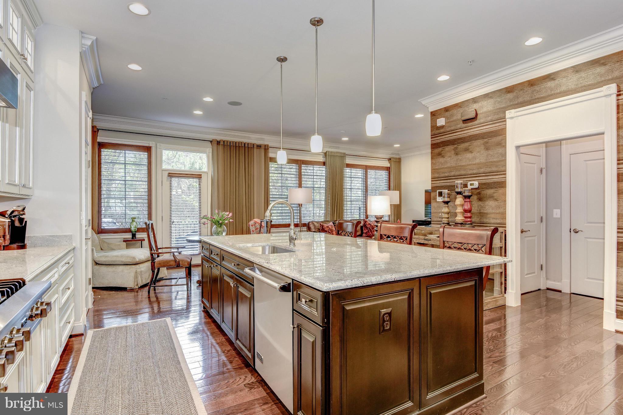 4530 Westhall Drive Washington, DC 20007 - Photo 3 of 27 Kitchen