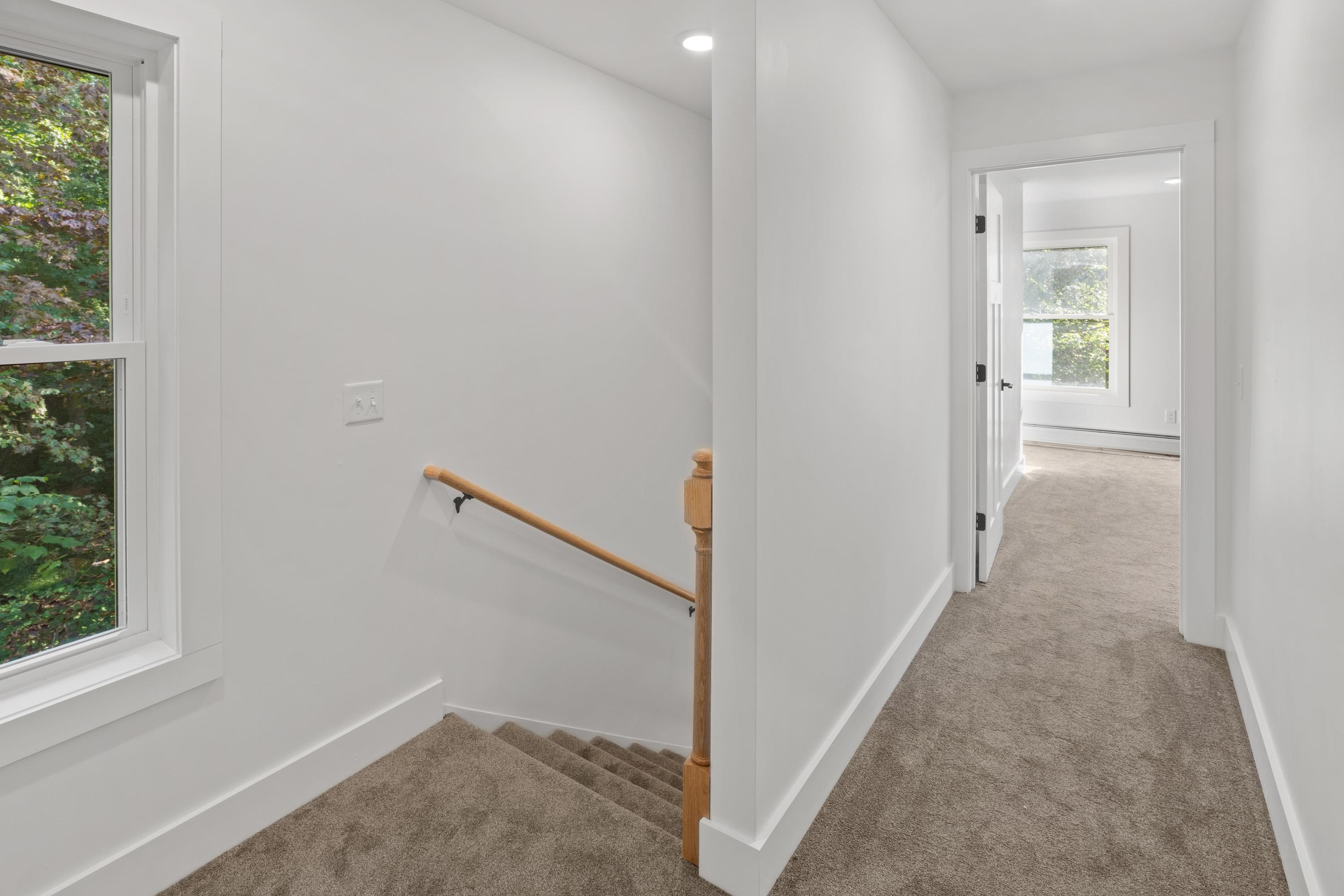 208 Dale Road Burlington, VT 05408 - Photo 23 of 32 Gallery Image 23