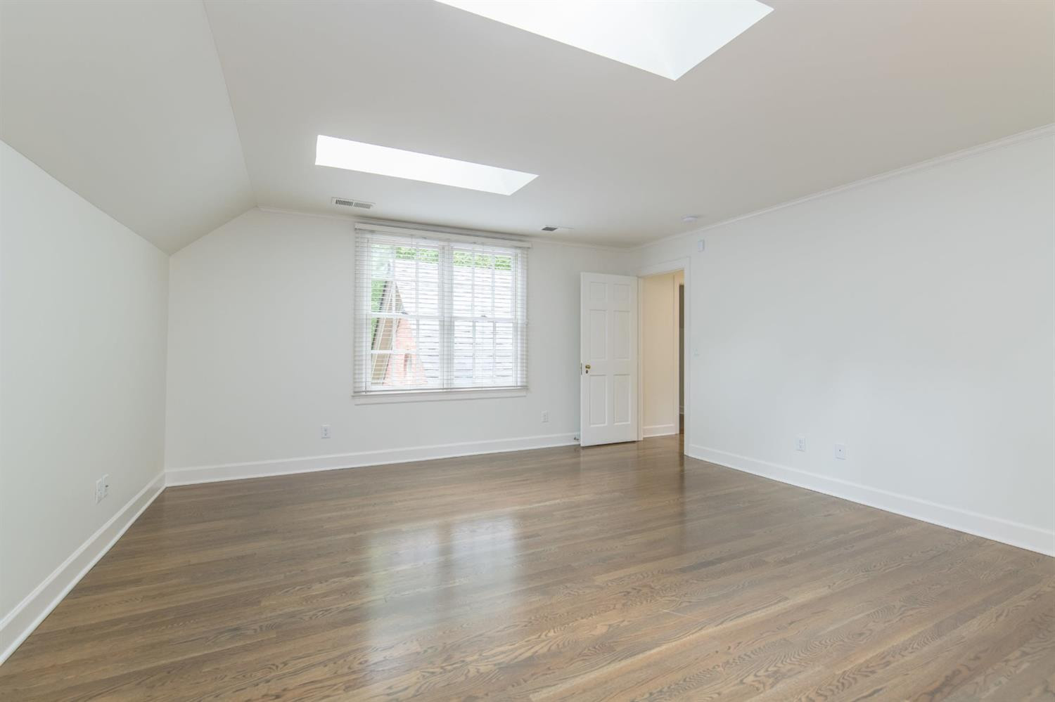 1648 Richmond Road Lexington, KY 40502 - Photo 55 of 86 Photo 55