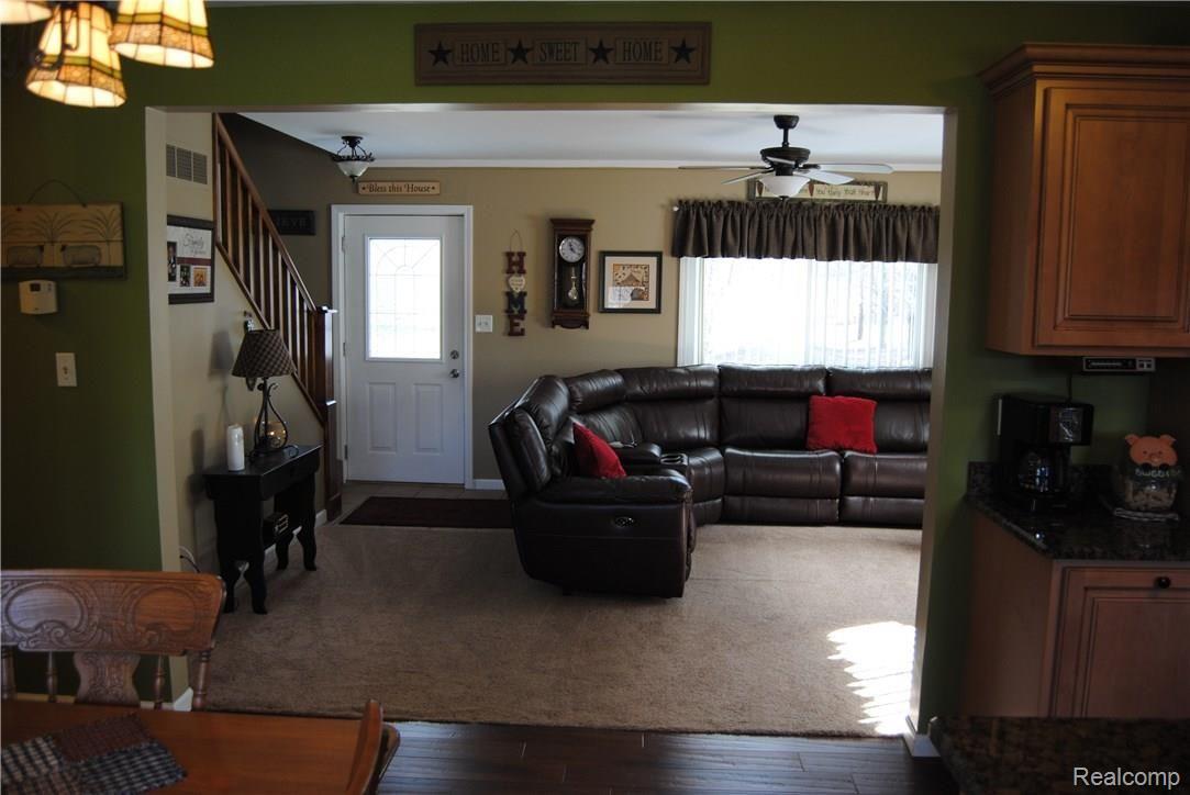 3455 Fish Lake Road Lapeer, MI 48446 - Photo 6 of 30 3455 Fish Lk Rd Lapeer MI 48446 (9).JPG