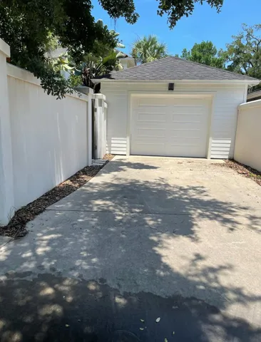 a view of a garage