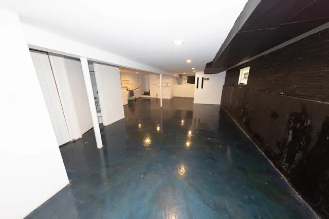 $334,000 | 2718 East Avenue, Berwyn, IL 60402