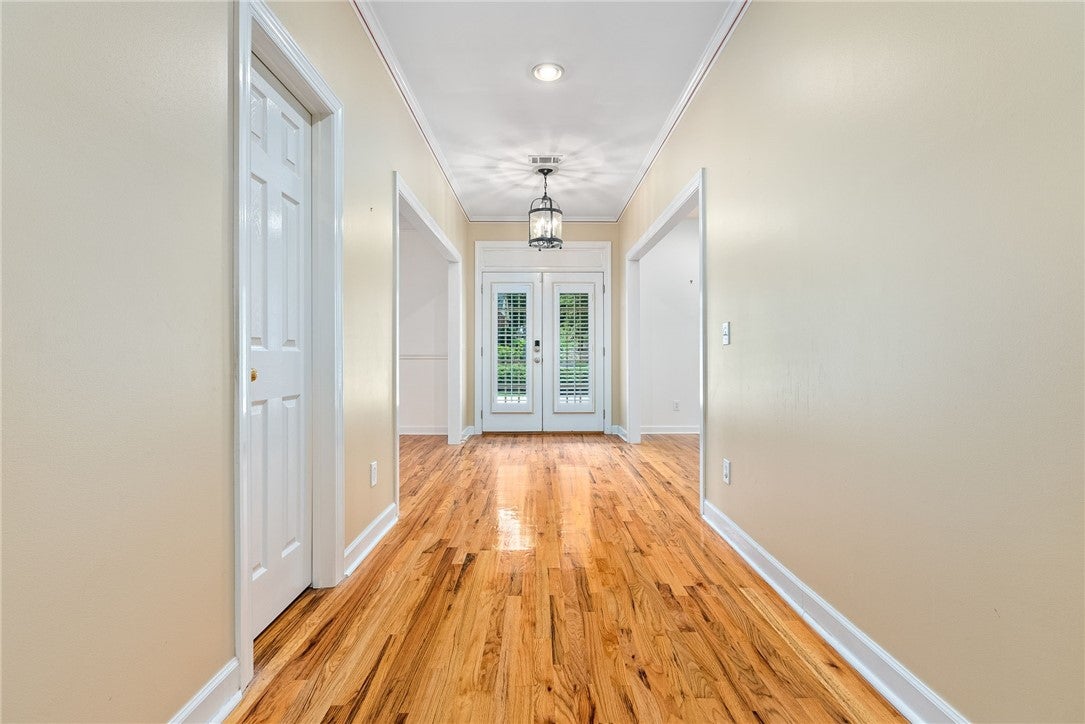 369 Oak Ridge Drive Auburn, AL 36832 - Photo 15 of 48 Entry Hall