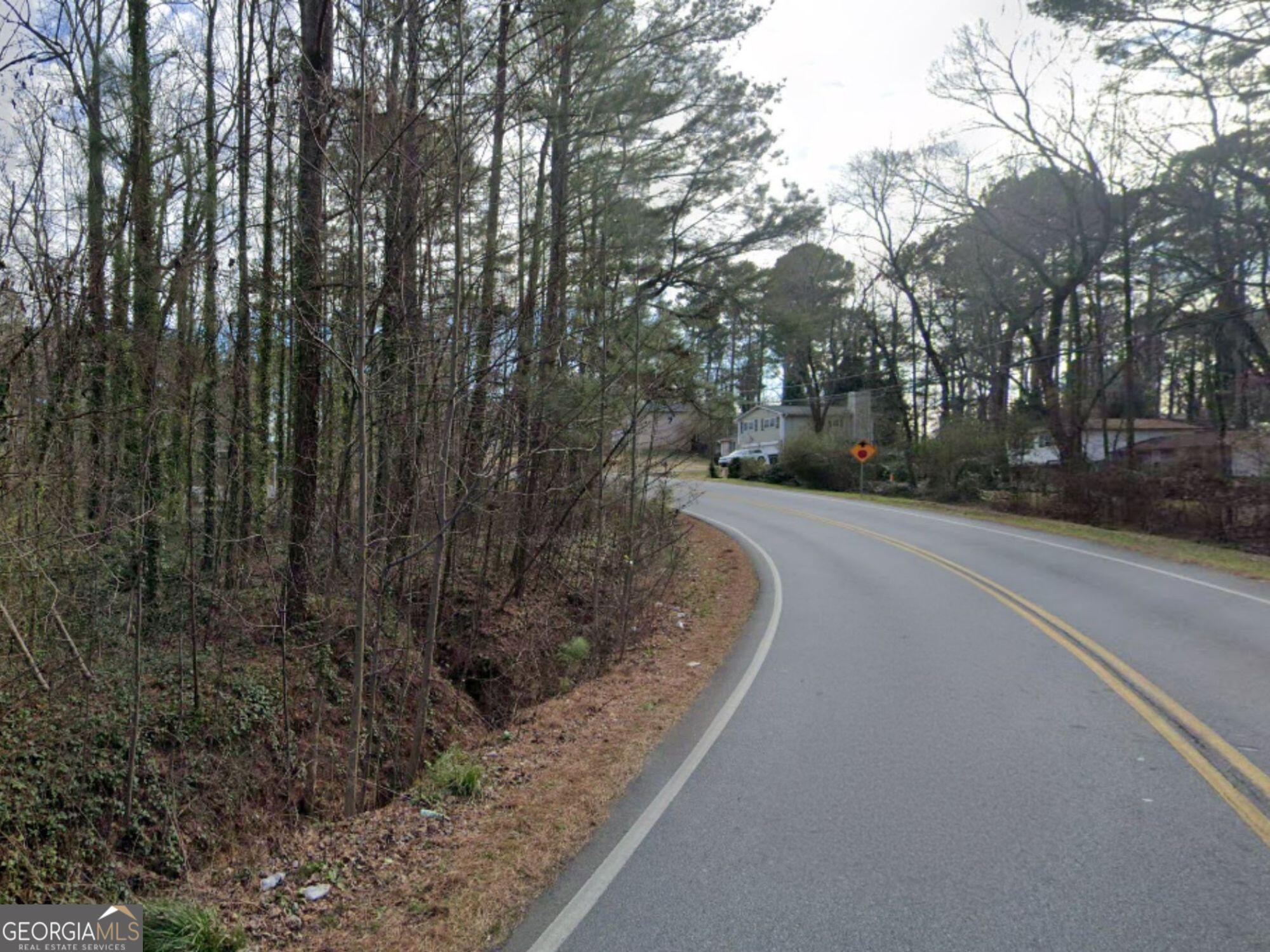 2644 Davenport Road Northwest Duluth, GA 30096 - Photo 9 of 9 a view of a outdoor space