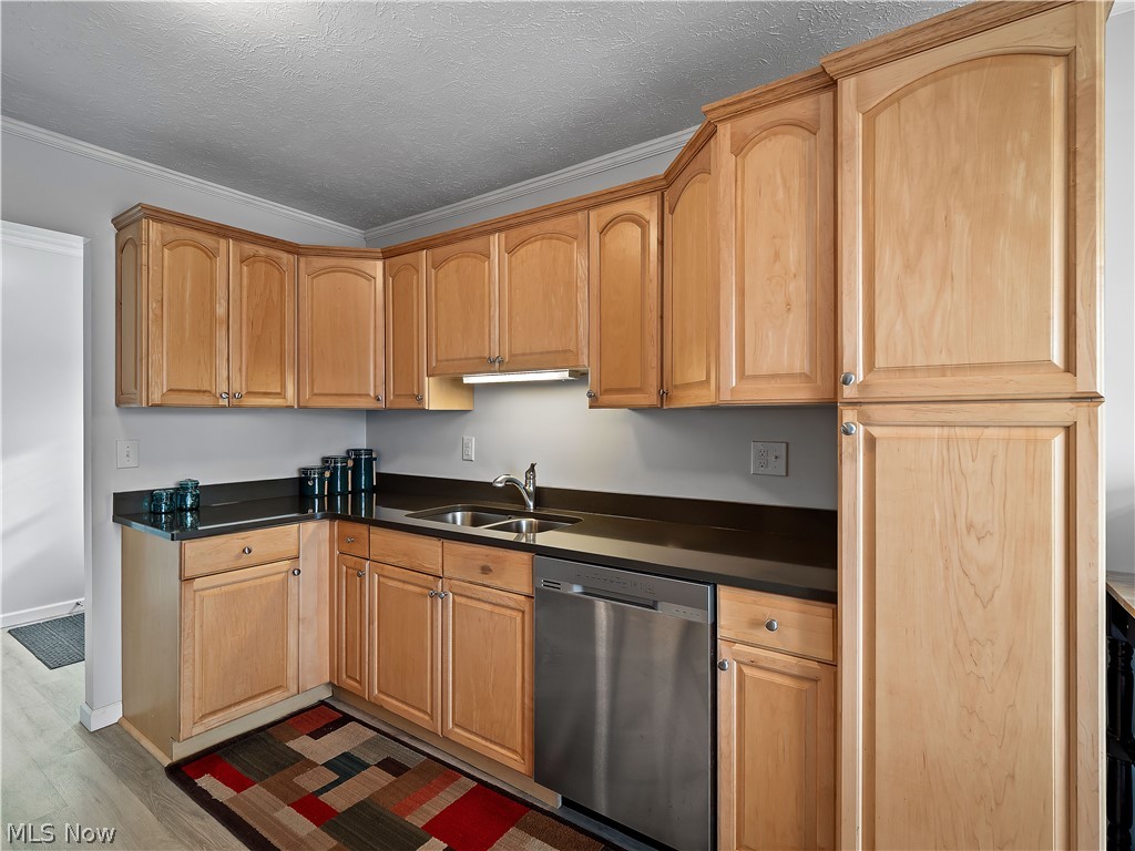 4710 Jaycox Road Avon, OH 44011 - Photo 15 of 39