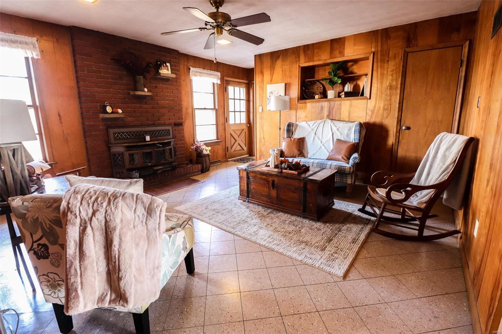 1444 South Sappington Road St. Louis, MO 63126 - Photo 6 of 34 Gallery Image 6