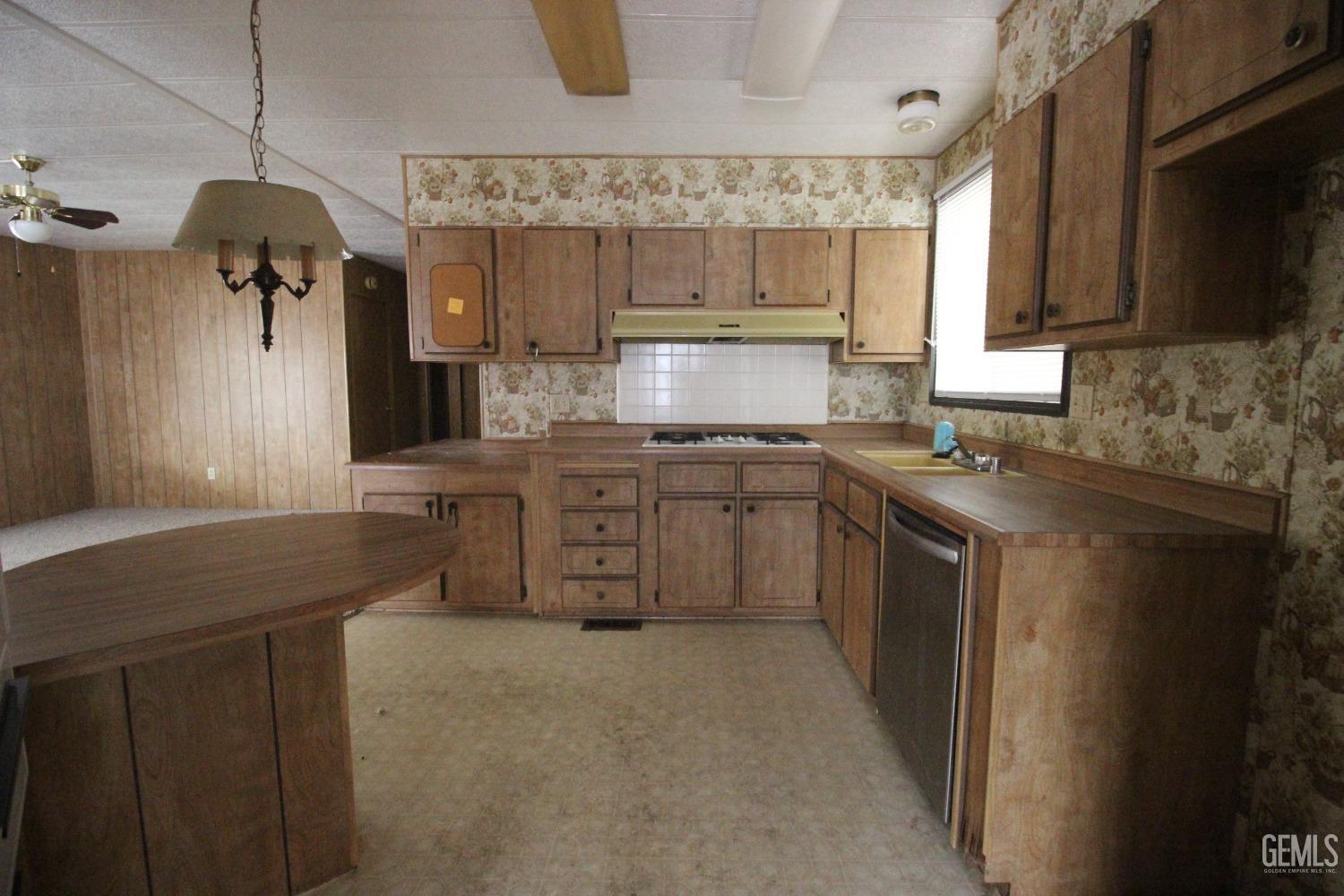 Undisclosed Address Visalia, CA 93277 - Photo 18 of 23