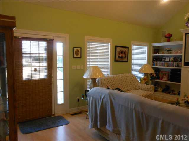 99 Jasper Road Pageland, SC 29728 - Photo 4 of 15 Gallery Image 4