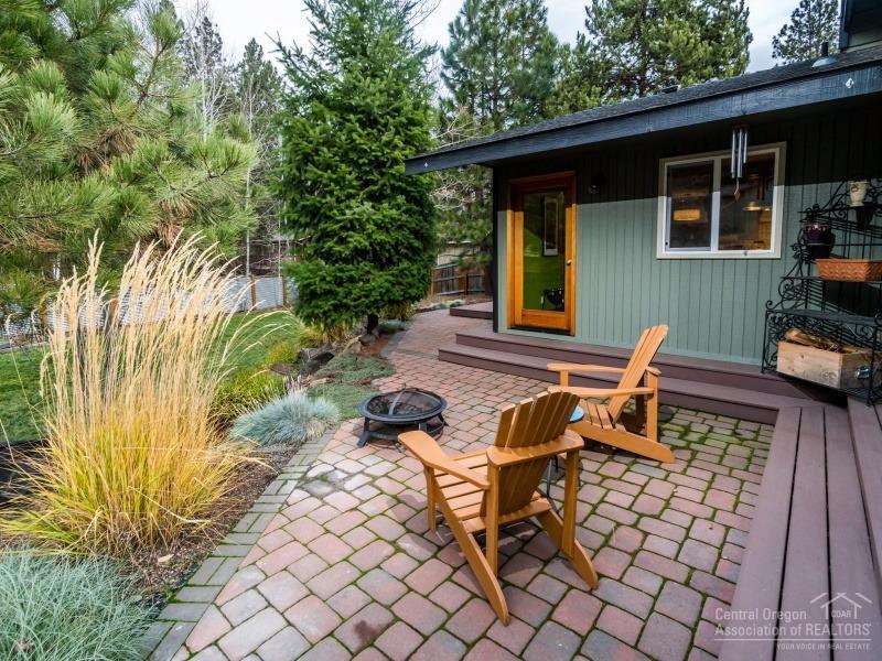 1850 Southwest Forest Ridge Avenue Bend, OR 97702 - Photo 12 of 18 Additional Photo