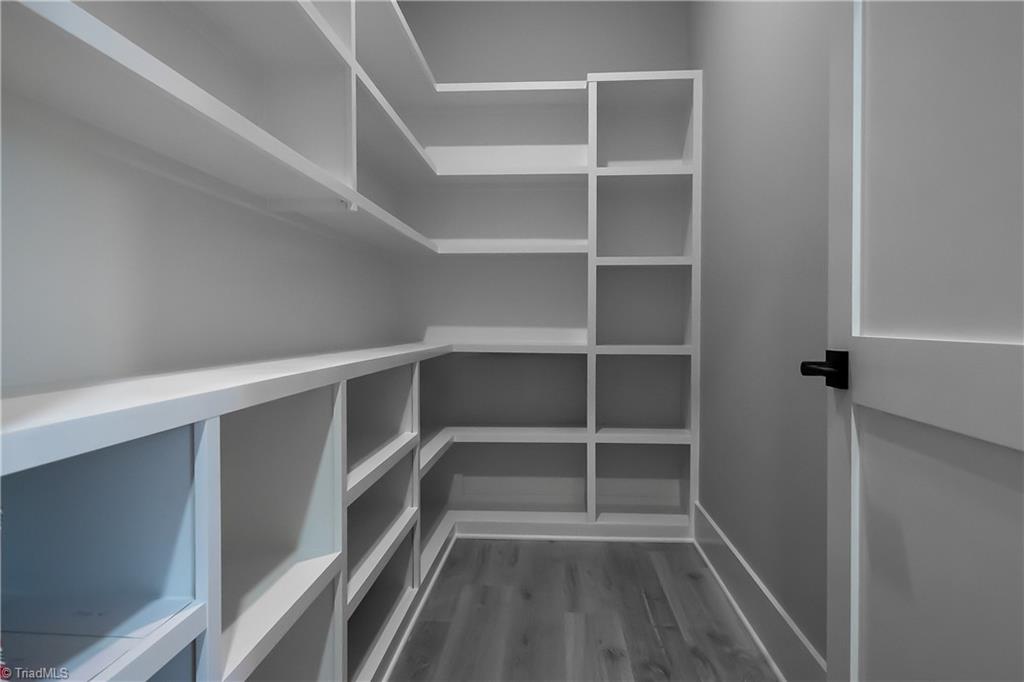 1200 Devlin Court High Point, NC 27262 - Photo 16 of 48 Pantry