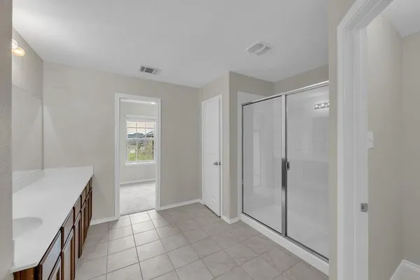 $329,999 | 2535 Brentwood Drive, Lancaster, TX 75134