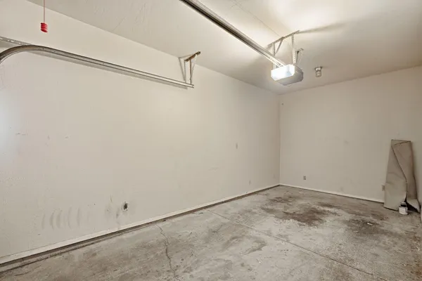 $1,675 | 1126 West Elliot Road, Unit 2046, Chandler, AZ 85224