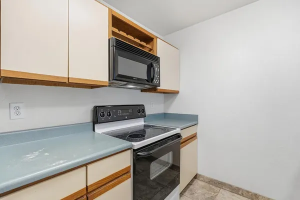$1,675 | 1126 West Elliot Road, Unit 2046, Chandler, AZ 85224