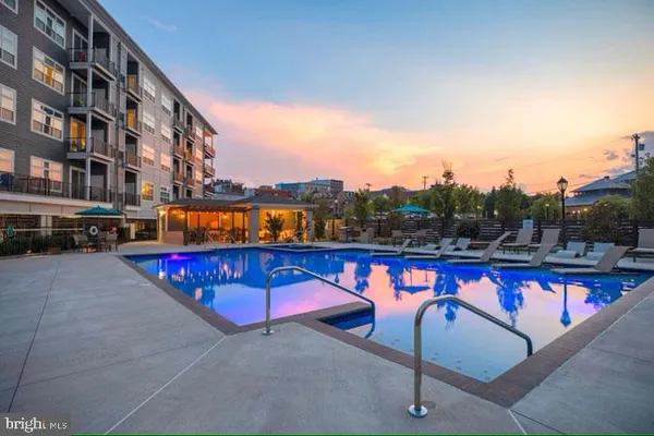 $2,338 | 131 Bridge Street, Unit 1B11312, Phoenixville, PA 19460