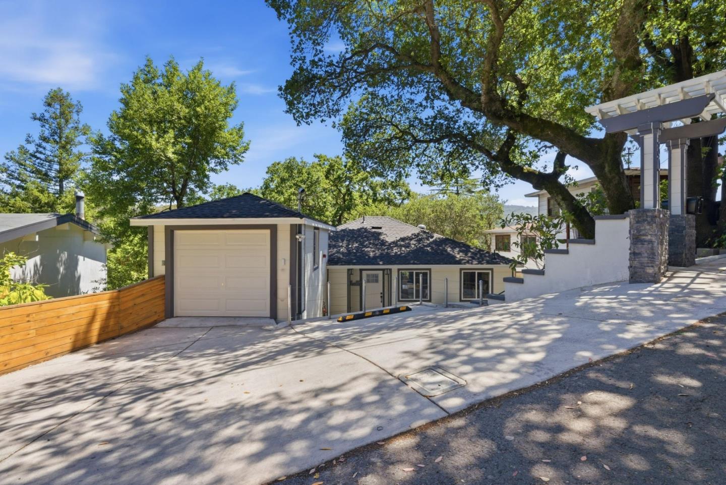 30 Fair Drive San Rafael, CA 94901 - Photo 8 of 98