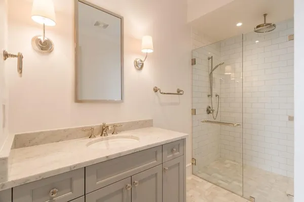 $13,000 | 3376 Peachtree Road Northeast, Unit 33A, Atlanta, GA 30326