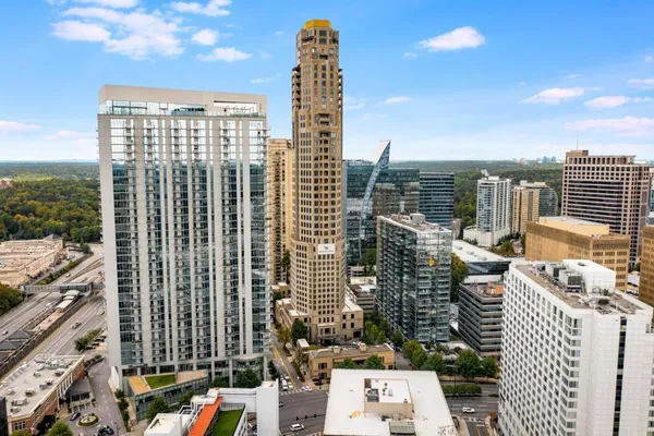 $13,000 | 3376 Peachtree Road Northeast, Unit 33A, Atlanta, GA 30326