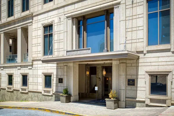 $13,000 | 3376 Peachtree Road Northeast, Unit 33A, Atlanta, GA 30326