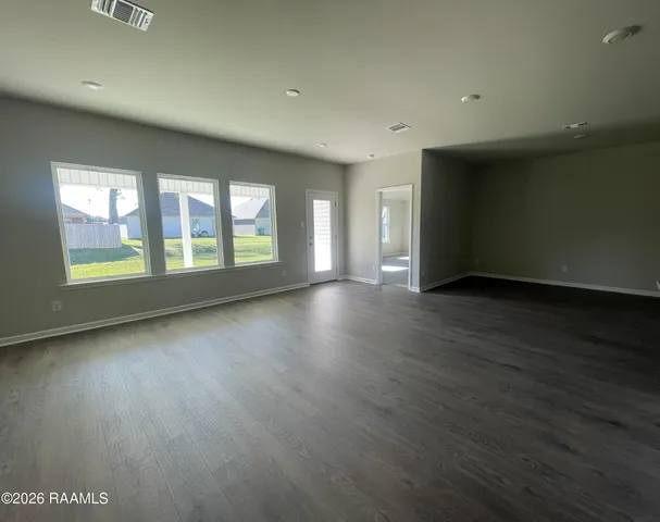 $250,500 | 9390 Garrett Road, Maurice, LA 70555