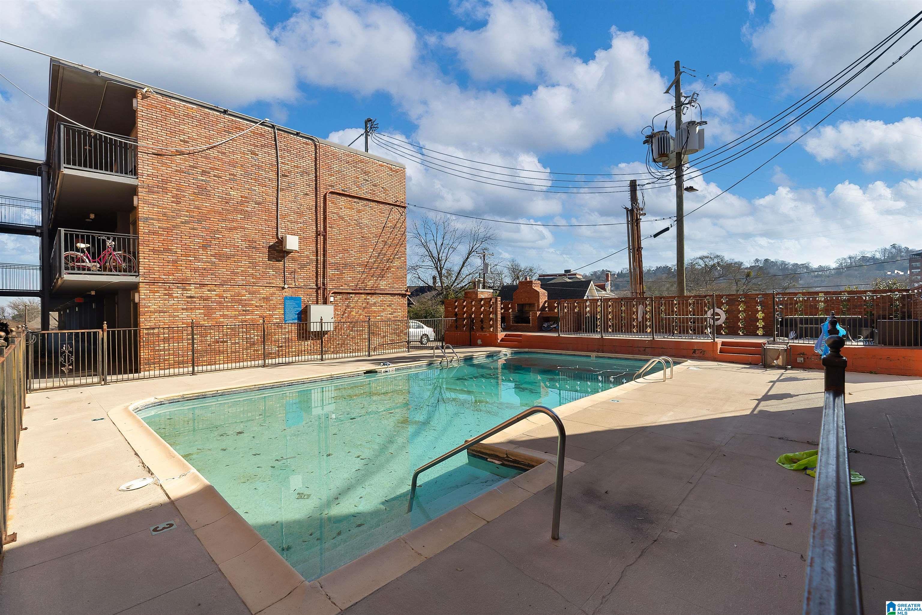 2990 Rhodes Circle South, Unit 215 Birmingham, AL 35205 - Photo 12 of 22