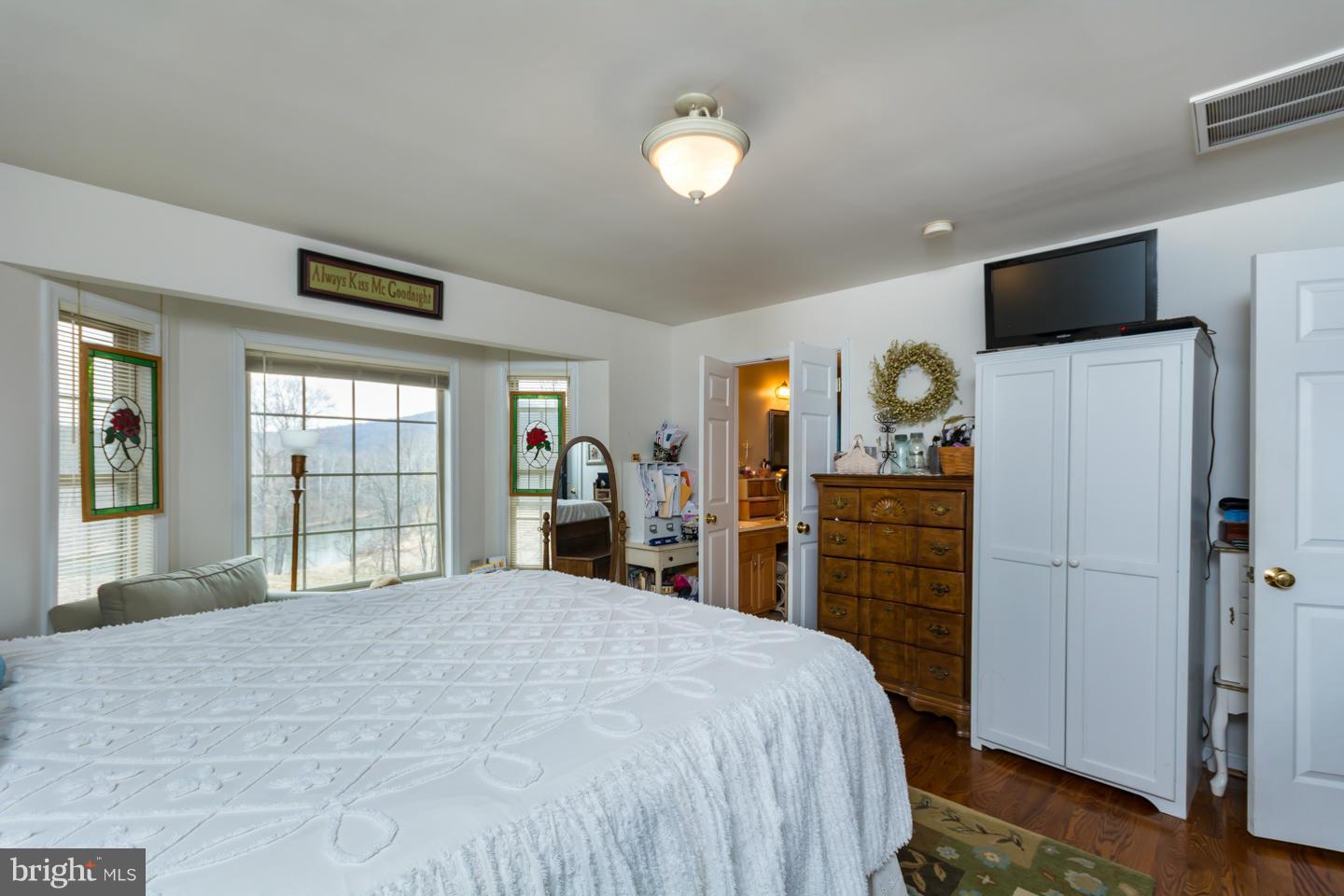 755 Cedar Grove Road Winchester, VA 22603 - Photo 20 of 30 Bedroom (Master)