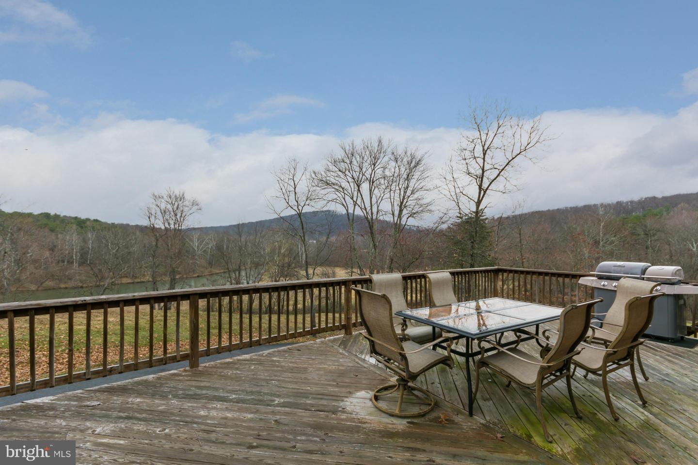 755 Cedar Grove Road Winchester, VA 22603 - Photo 7 of 30 View