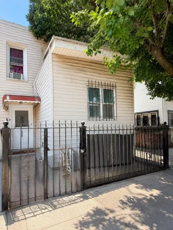 $999,999 | 192 A Buffalo Avenue | Weeksville