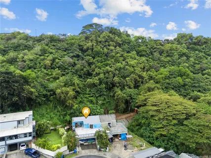 a view of a city with lots of green space
