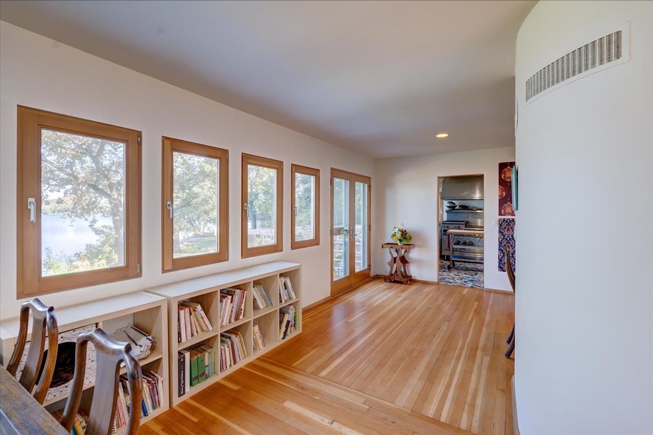 1610 Waunona Way Madison, WI 53713 - Photo 20 of 90