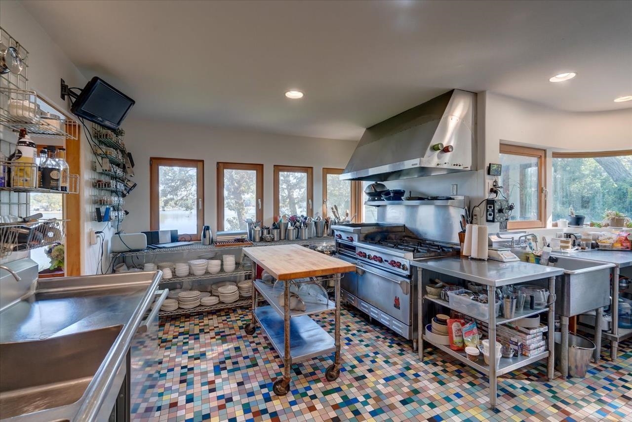 1610 Waunona Way Madison, WI 53713 - Photo 22 of 90