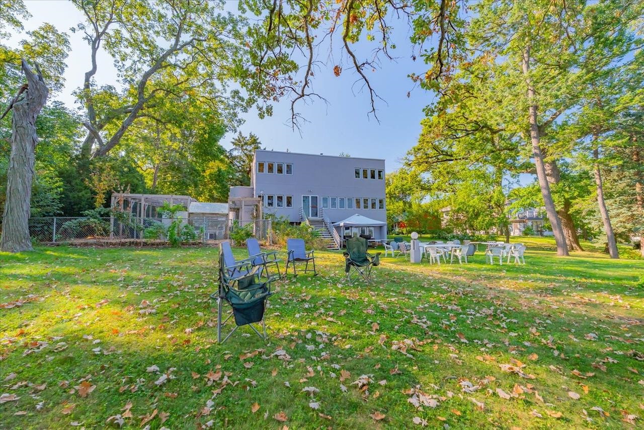 1610 Waunona Way Madison, WI 53713 - Photo 5 of 90