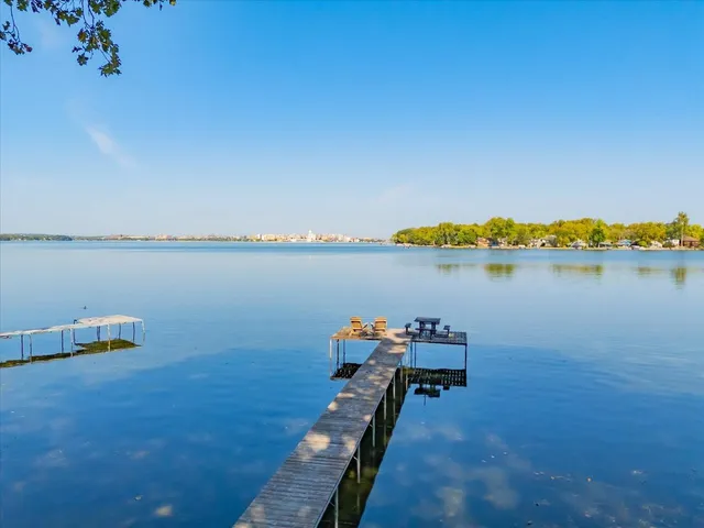 $1,850,000 | 1610 Waunona Way, Madison, WI 53713