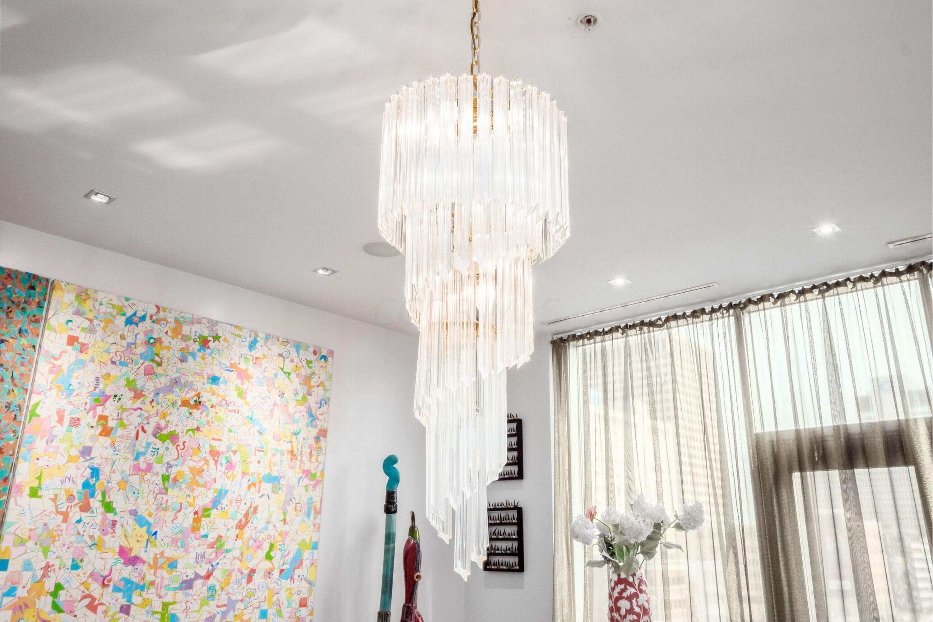 60 East Spring Street, Unit 601 Columbus, OH 43215 - Photo 12 of 42 Murano Chandelier