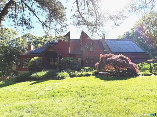 $875,000 | 117 Brushy Hill Road, Newtown, CT 06470