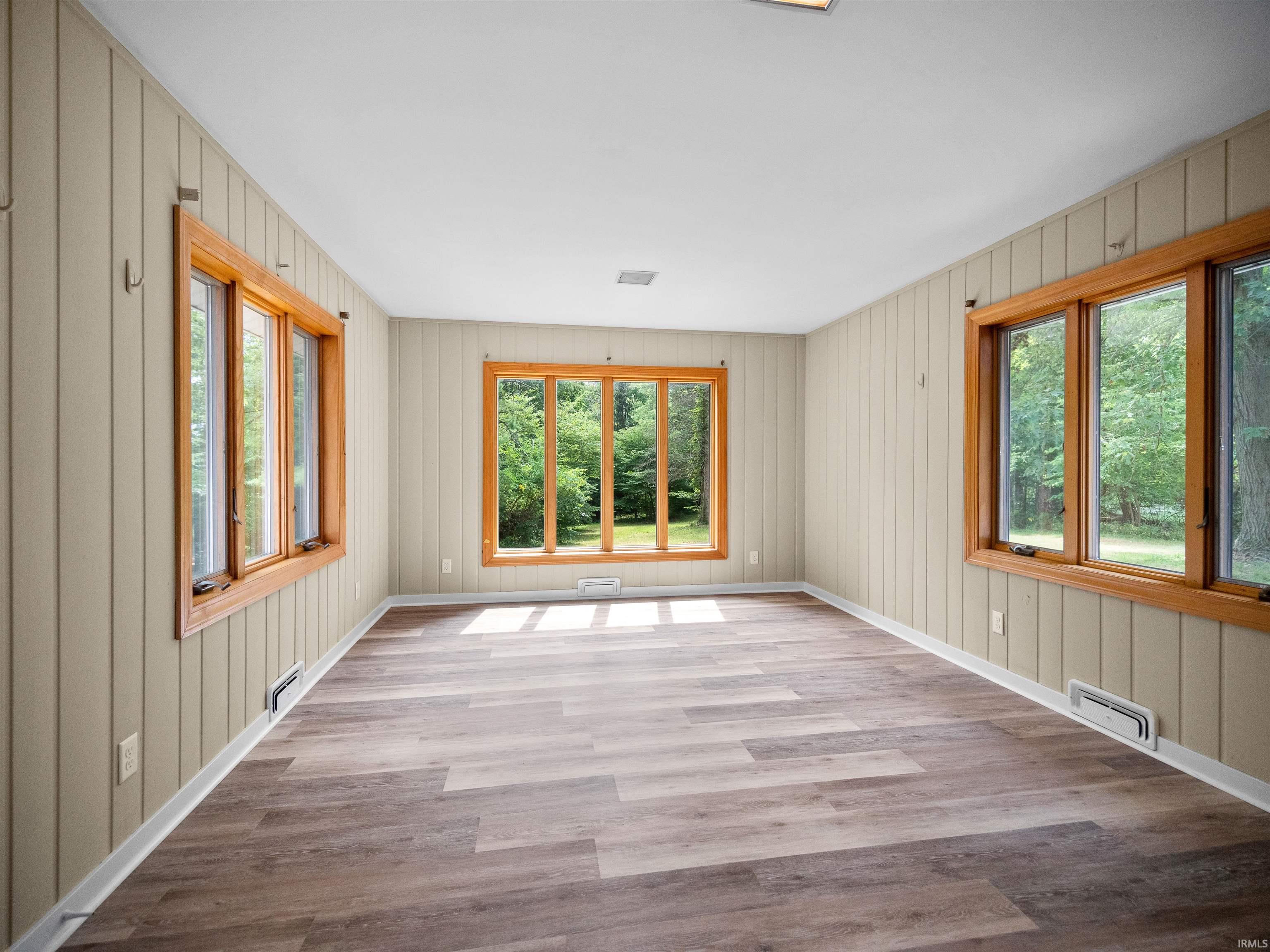 2217 Butler Road Fort Wayne, IN 46808 - Photo 24 of 31