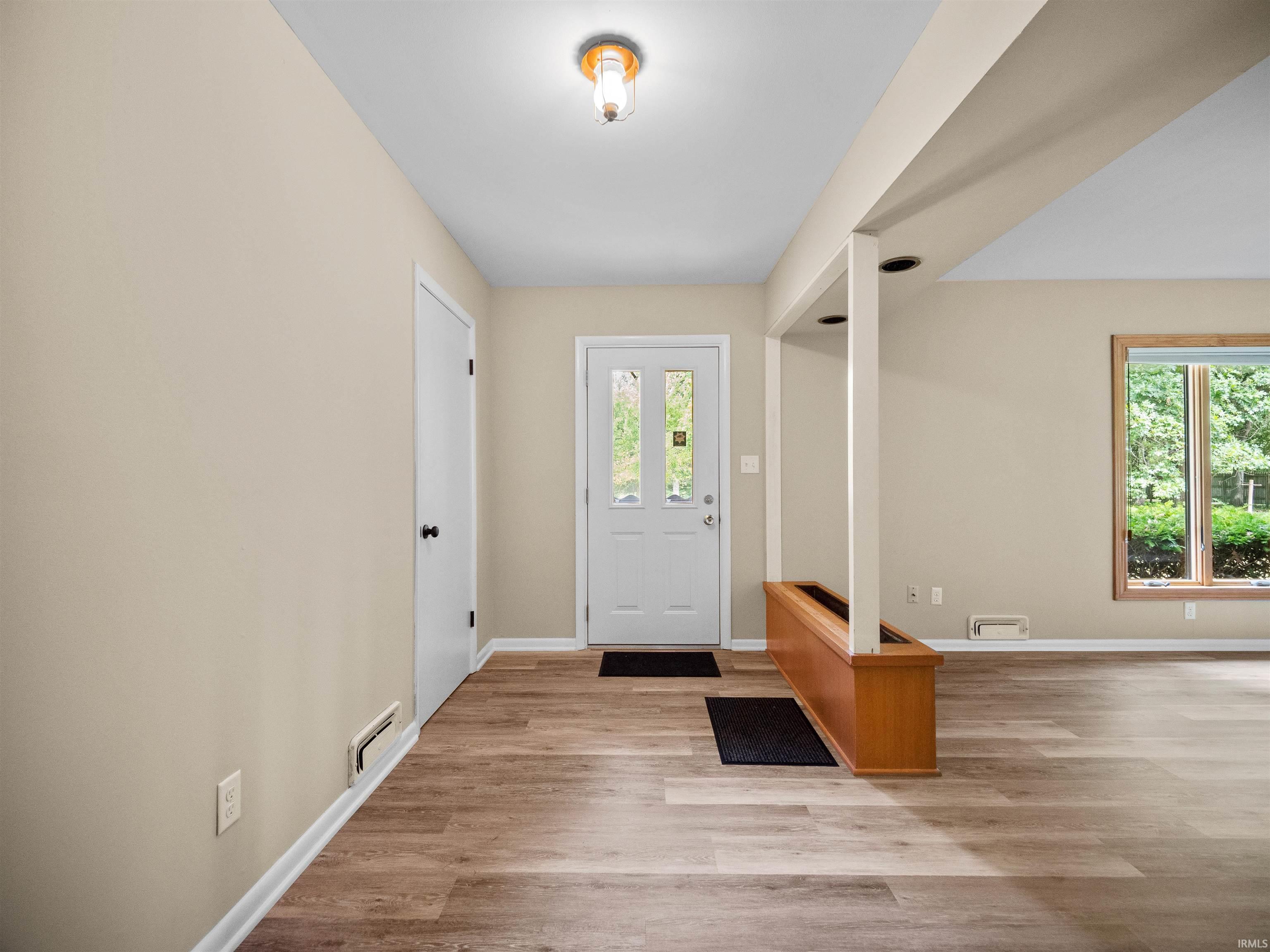 2217 Butler Road Fort Wayne, IN 46808 - Photo 5 of 31