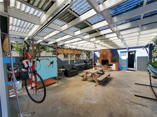 $2,000 | 11231 Pickford Street, Los Angeles, CA 90064